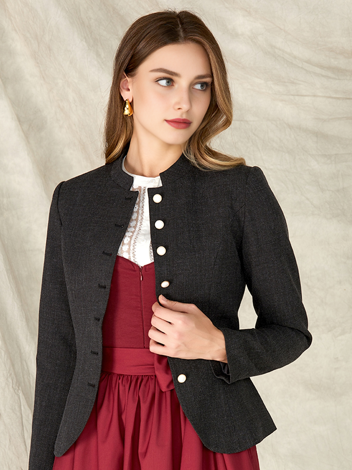 Elegantes schwarzes Trachtenjacket