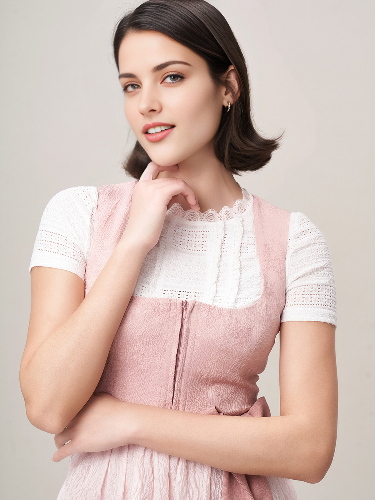 Dirndl in Rosa – feminin und modern