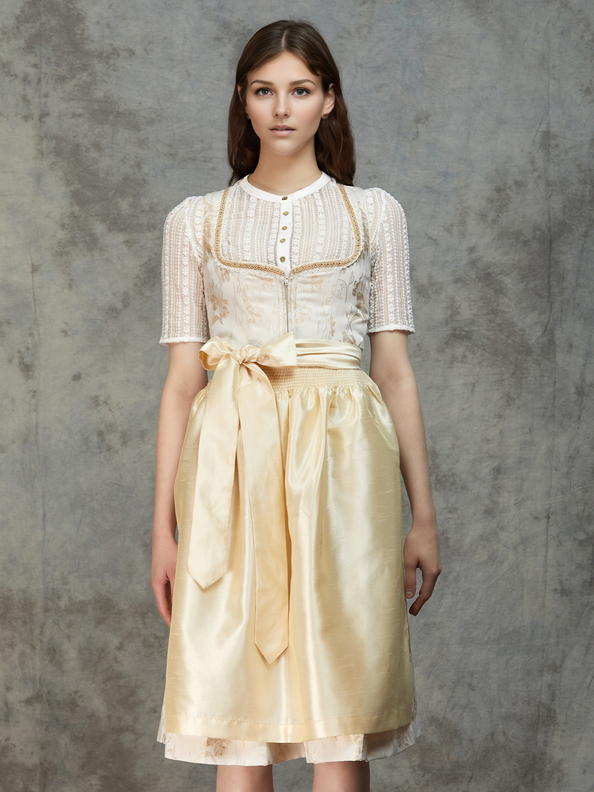 Dirndl Babyblau in eleganter Ausführung