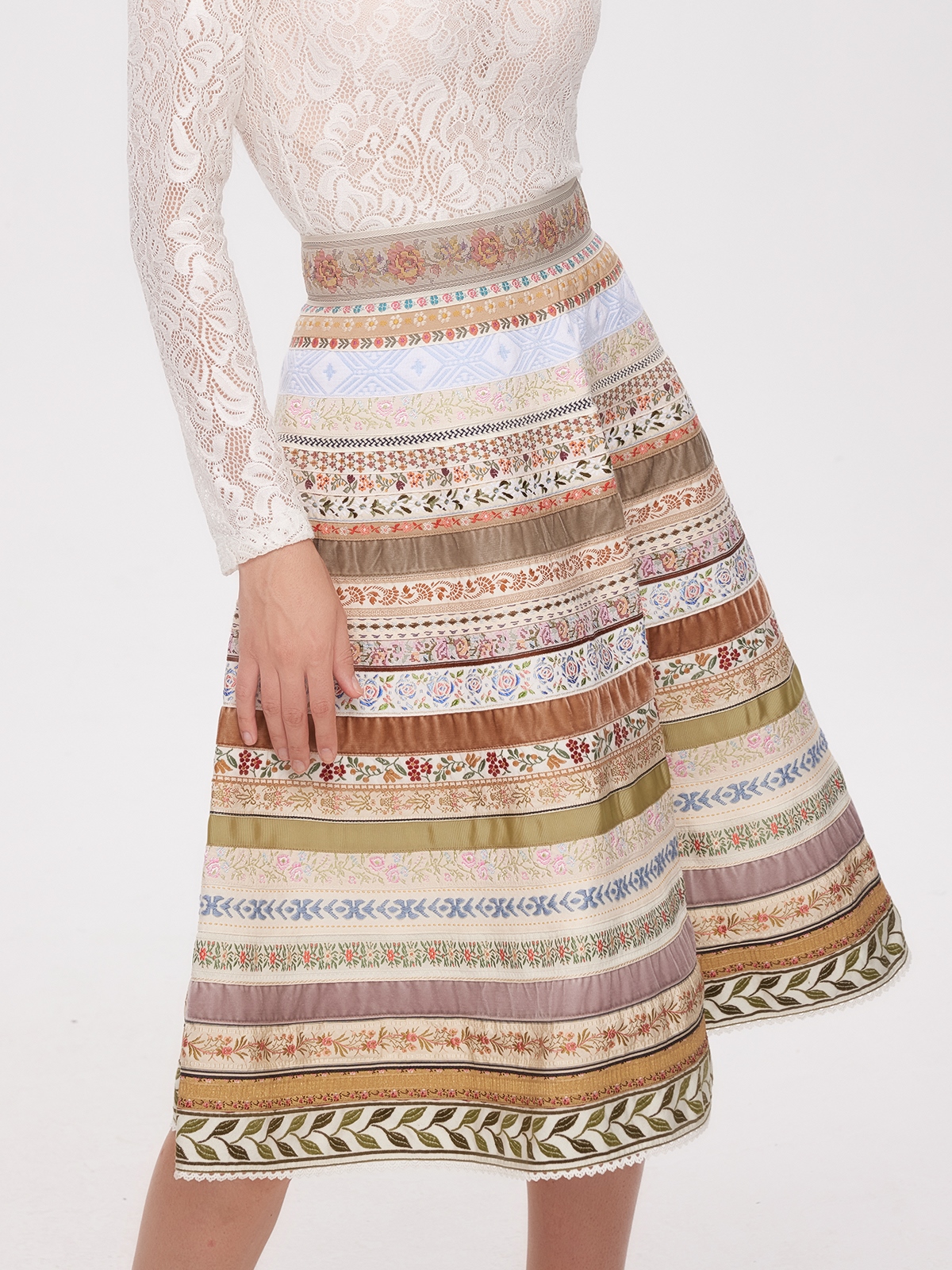 Dirndl in Beige