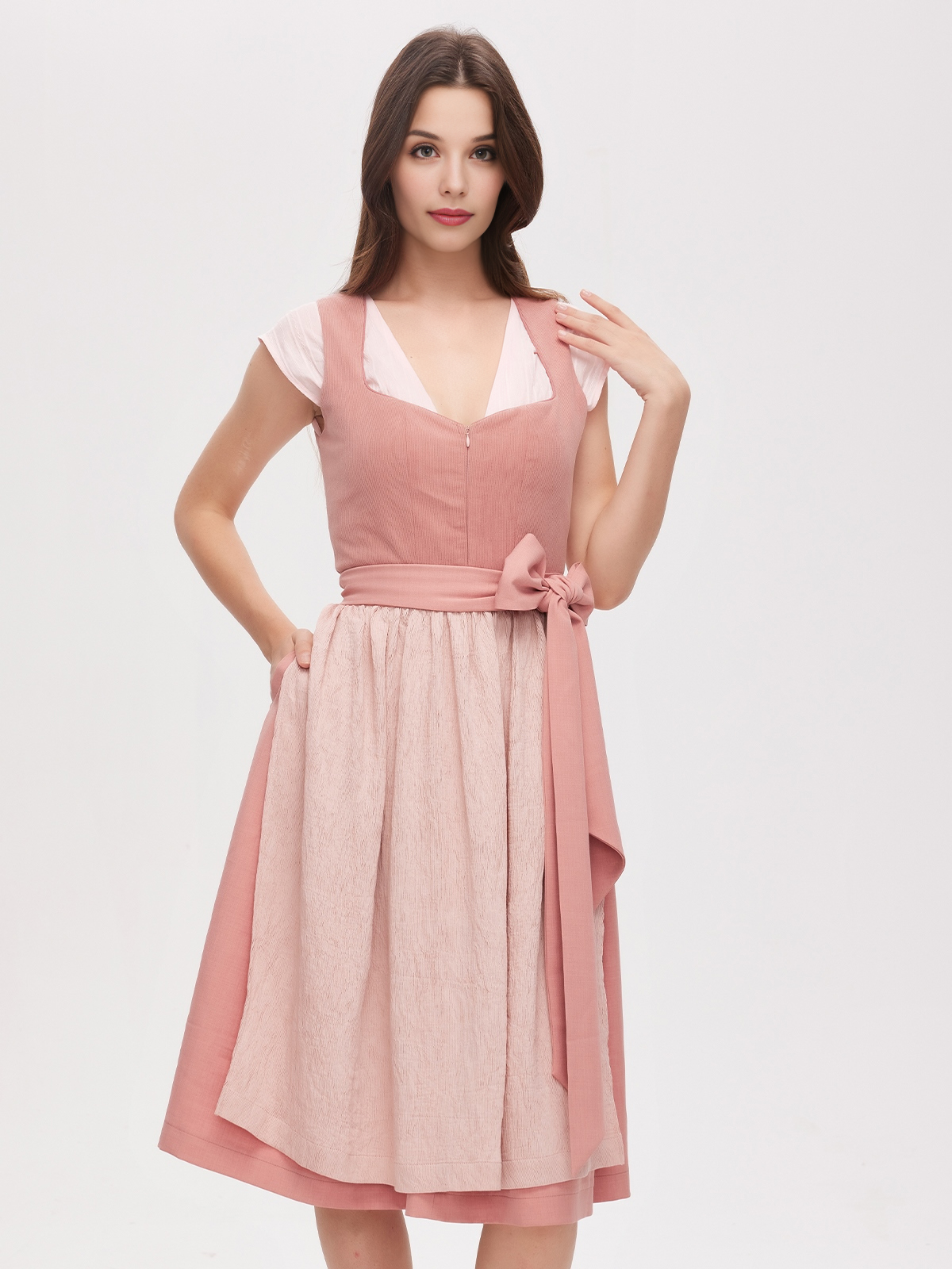 Traditionelles rosa Dirndl von Ehreer