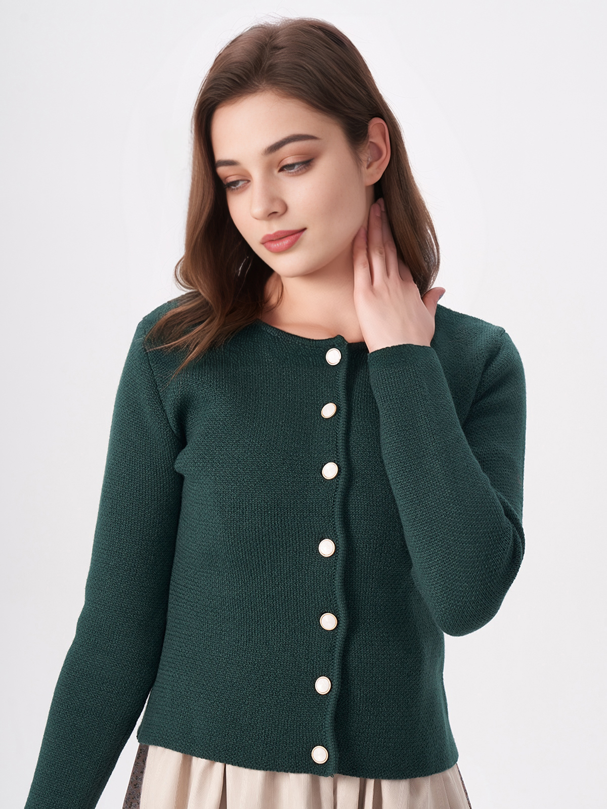 Graues Dirndl mit Strickjacke