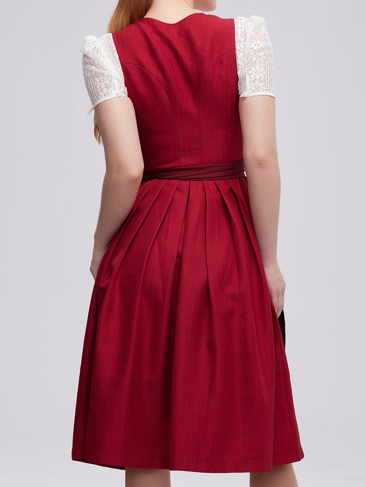 Dirndl mit Hakenverschluss in Rot