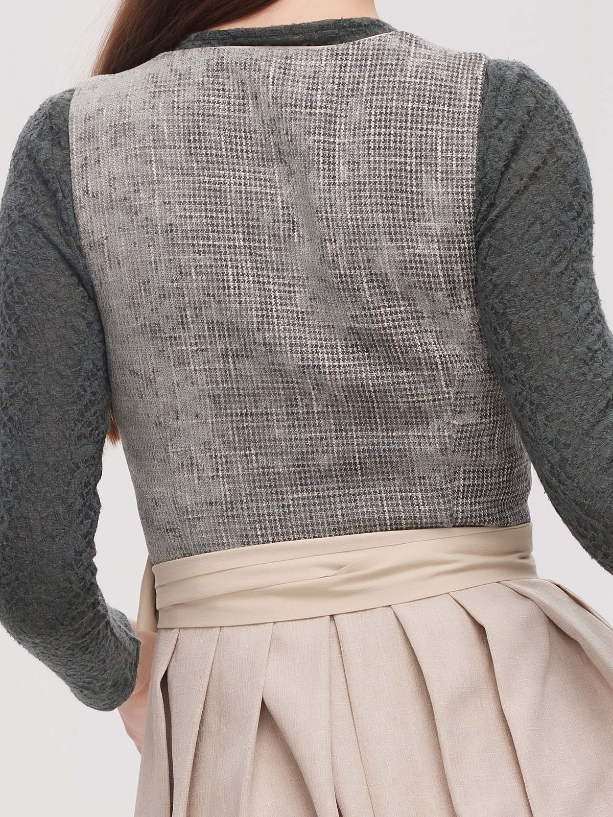 Rotes Dirndl in eleganter Ausführung