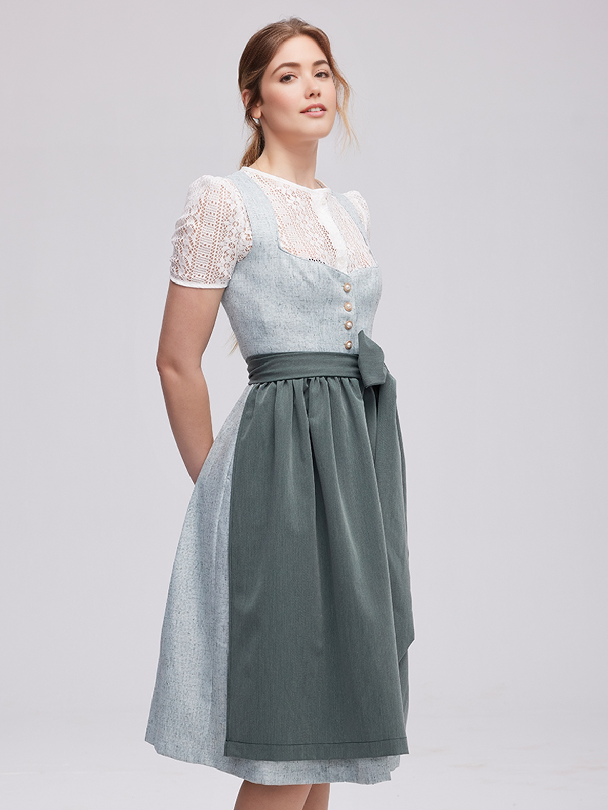 Dirndl Rauchblau in eleganter Ausführung