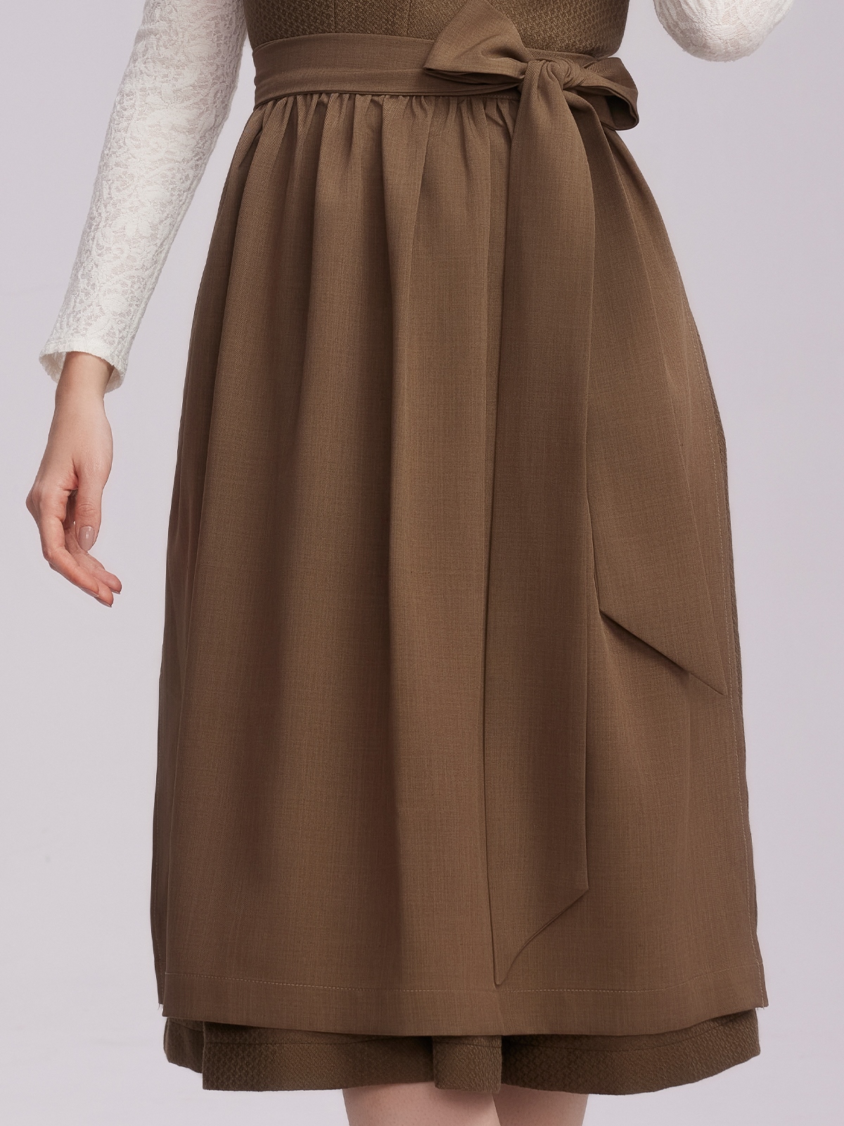 Ehreer Dirndl in Grün – zeitlose Eleganz